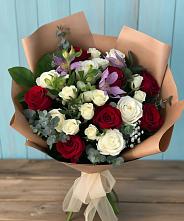 Букет цветов из:  Розы и Альстромерии в Измайлово