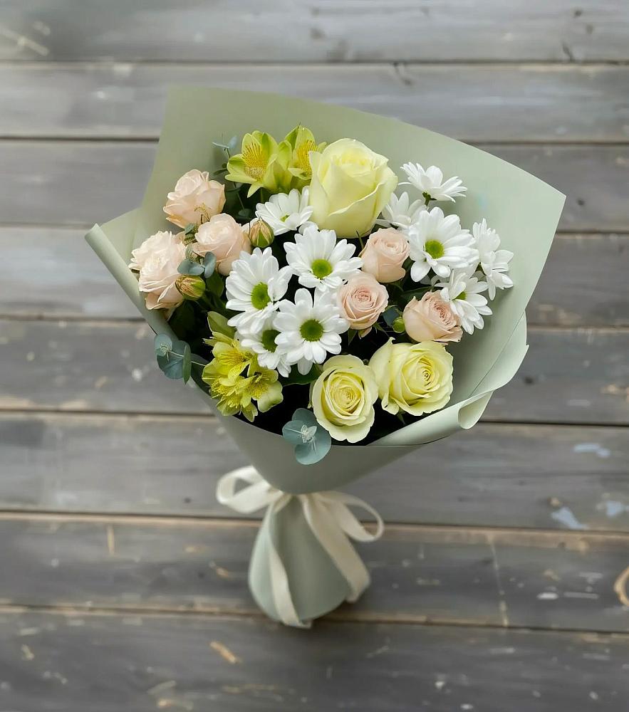 Букет цветов из: Альстромерии, Розы и Хризантемы в Измайлово