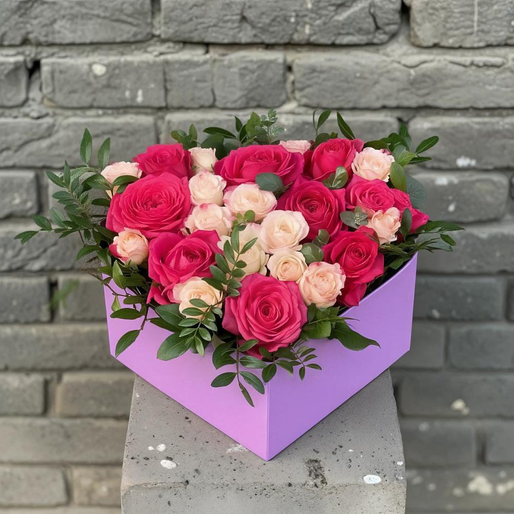 Цветочная композиция из Розы в коробке в Измайлово