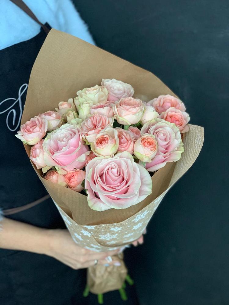 Букет цветов из: Хризантемы и Розы в Измайлово