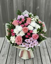 Букет цветов из:  Альстромерии, Гвоздики, Розы и Хризантемы в Измайлово