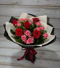 Букет цветов из:  Розы в Измайлово