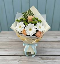 Букет цветов из:  Герберы, Розы и Хризантемы в Измайлово