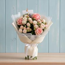 Букет цветов из:  Розы в Измайлово